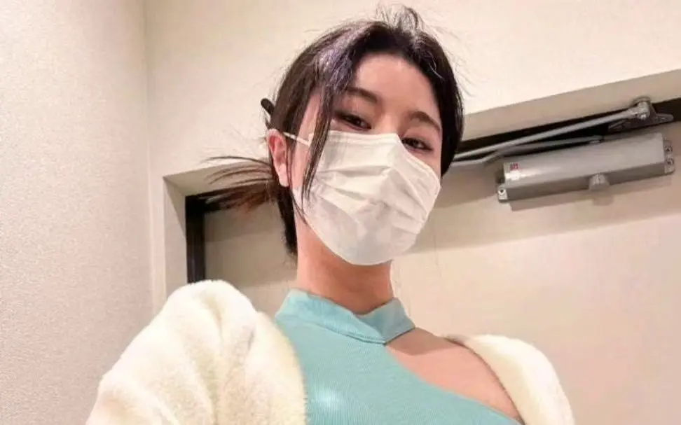 抖音热推《OnlyFans每日大赛》徐雅精华集锦，纯净极速无卡顿，OnlyFans精彩每日大赛在线免费看！
