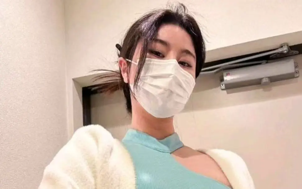 限时抢先看《OnlyFans每日大赛》徐雅8月完整版精华，纯净极速播放无卡顿，《OnlyFans每日大赛》精彩不断！