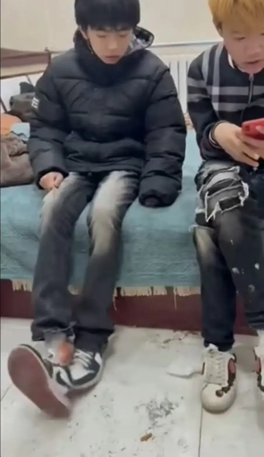 免费看《校园轻奢男孩》热门事件视频全过程 - 蓝光超高清无广告 - 在线畅享纯净极速播放体验