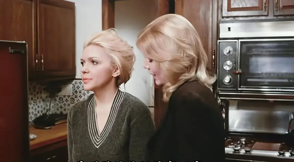 全网首发《一个年轻家庭主妇的自白1974》高清全集-《Confessions of a Young American Housewife》未删减中文版震撼上线-免费在线观看无广告干扰