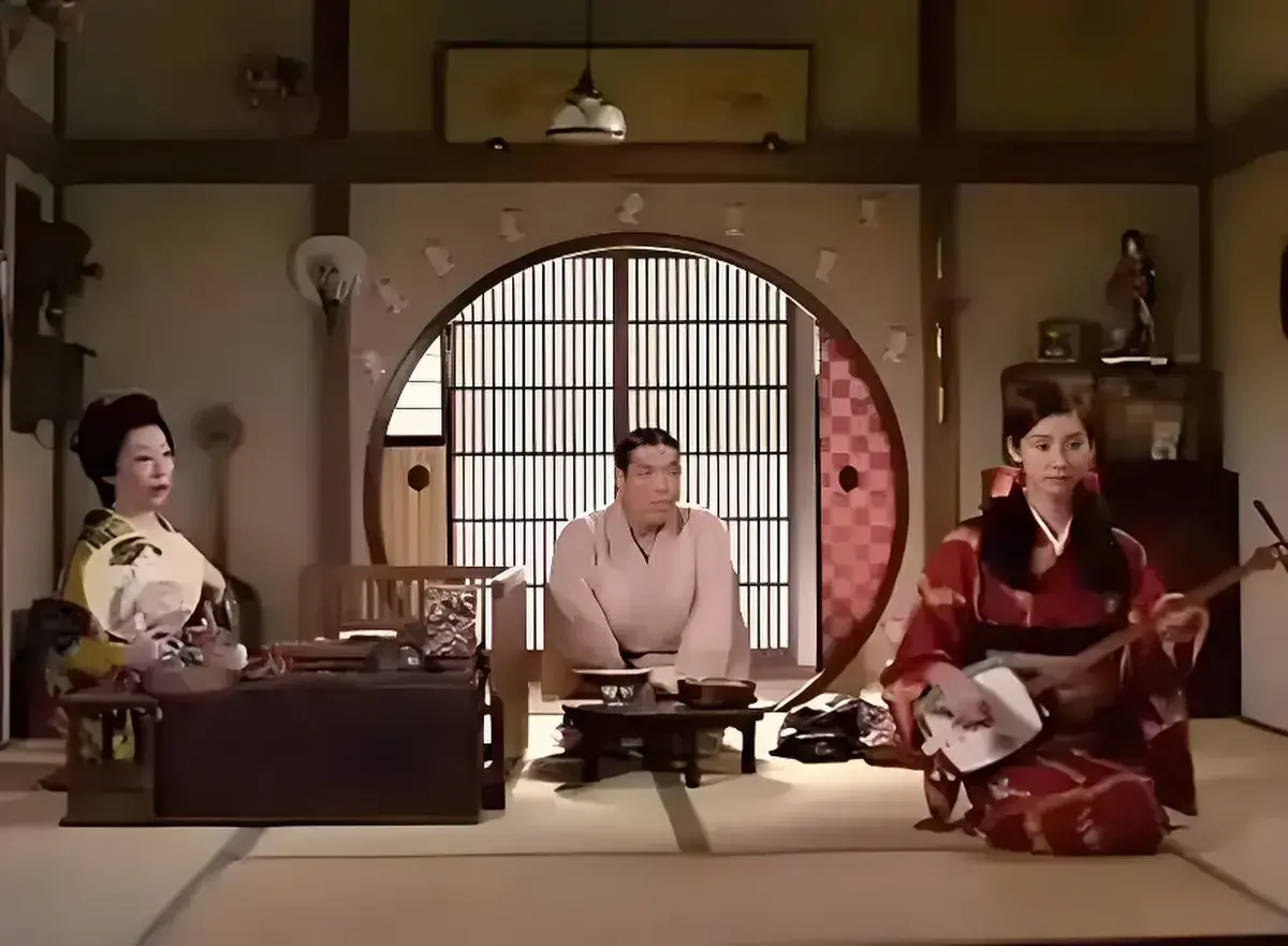 《感官世界》相关资源图片