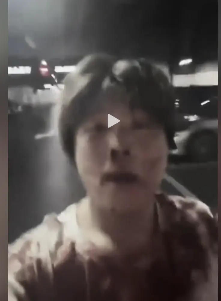 《深圳网红赵俊逸被打视频》1080P蓝光画质免费在线看，深圳网红赵俊逸被打视频事件深度还原，夸克百度网盘极速下载资源
