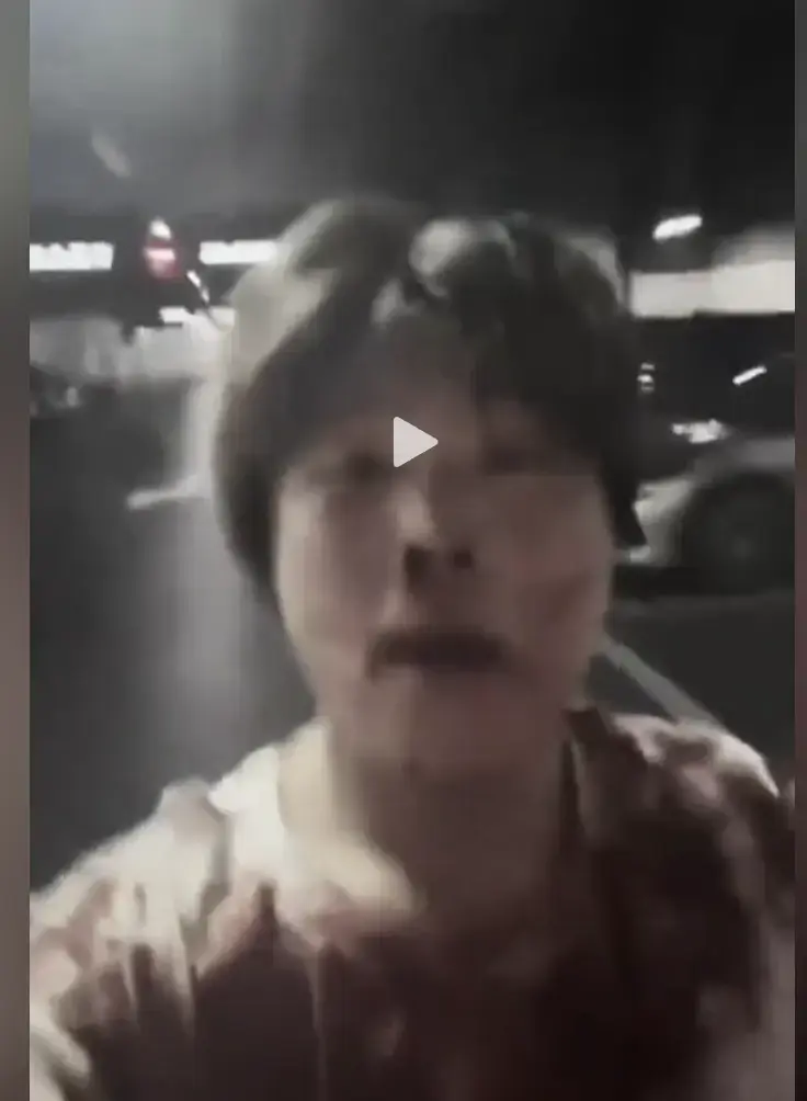 《深圳网红赵俊逸被打视频》1080P无删减免费在线观看，深圳网红赵俊逸被打视频事件还原全集蓝光HD播放，网盘极速下载